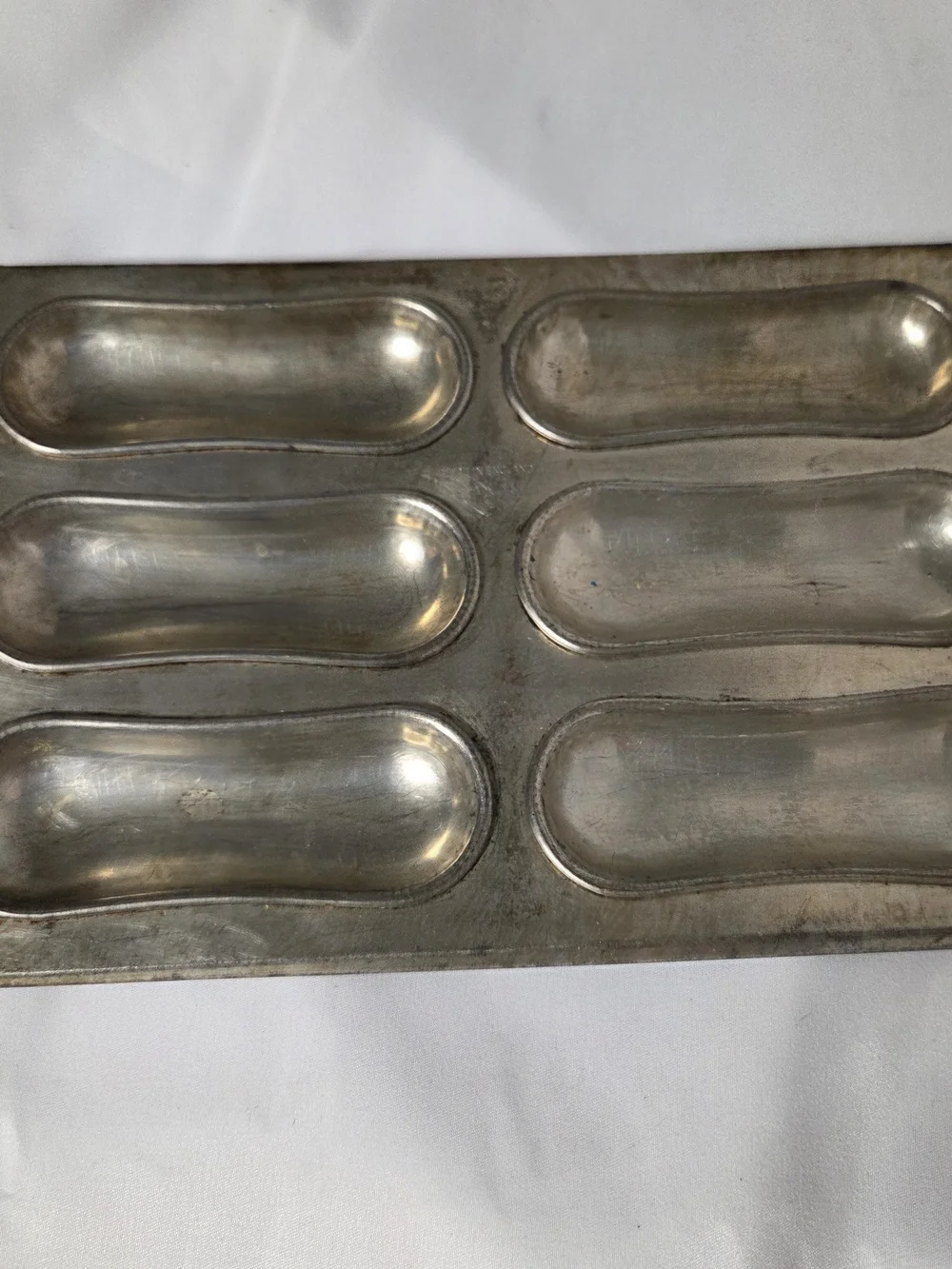 Vintage Tin Lady Finger Mold - 8 Sections